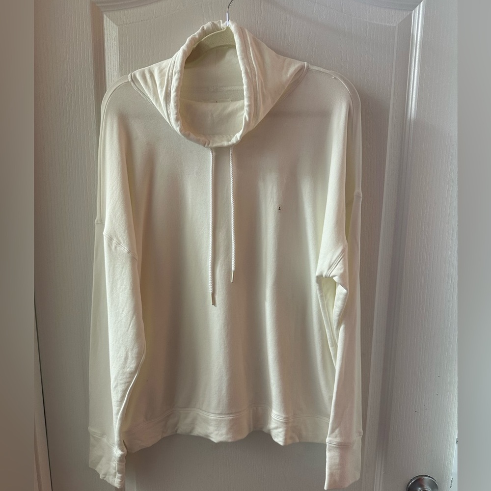 NWT Offline By Aerie Women's Mock Neck sweatshirt Size Large White oversized